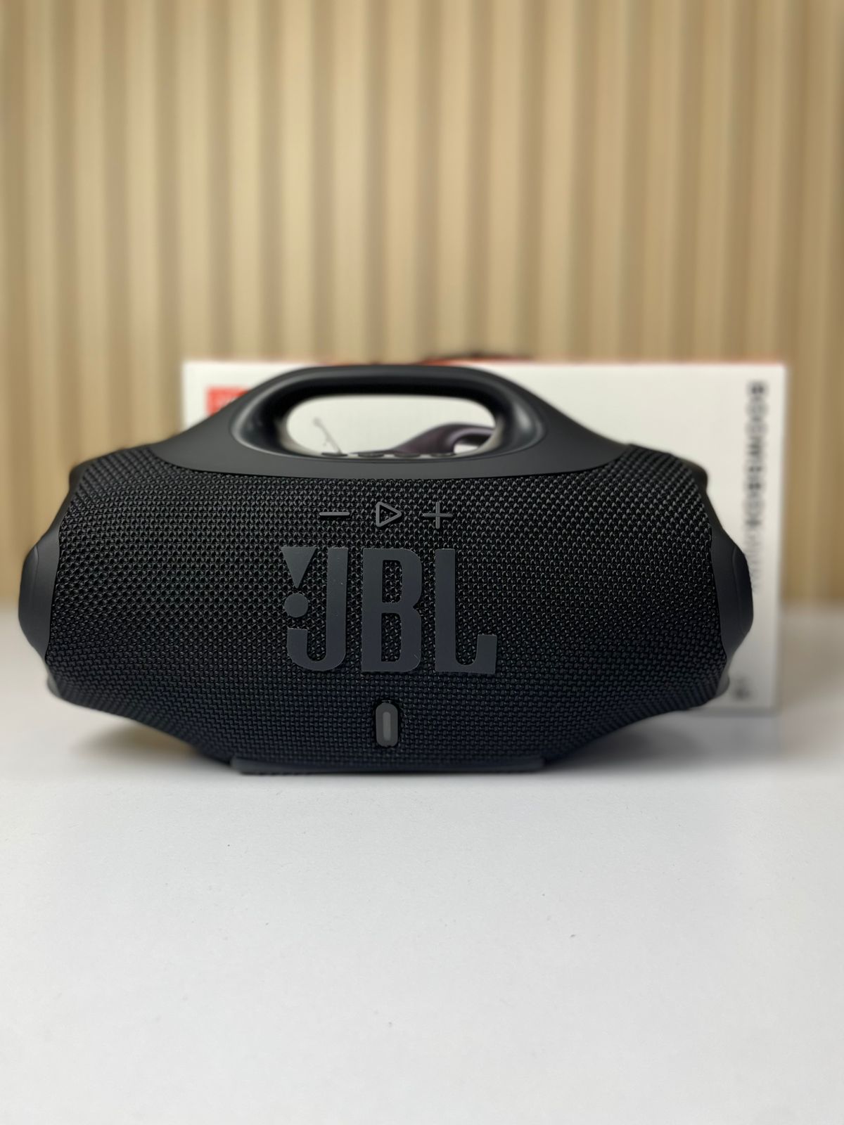Parlante Boombox 4 Mini – Sonido Potente y Portátil - InnovatecJDSM